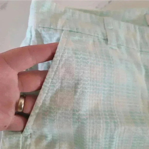 Vineyard vines shorts - Picture 3 of 9